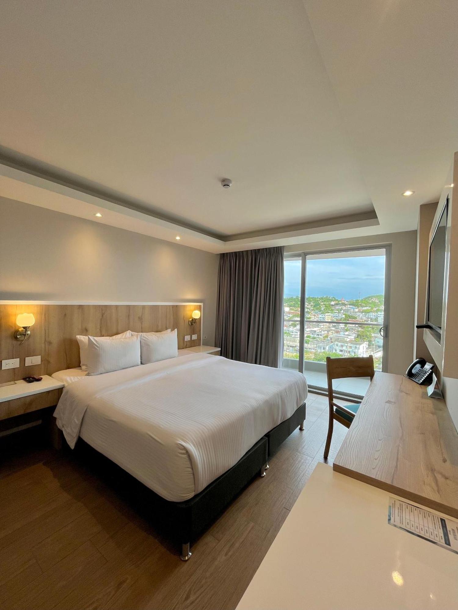 Wyndham Garden Cartagena Hotel Ngoại thất bức ảnh